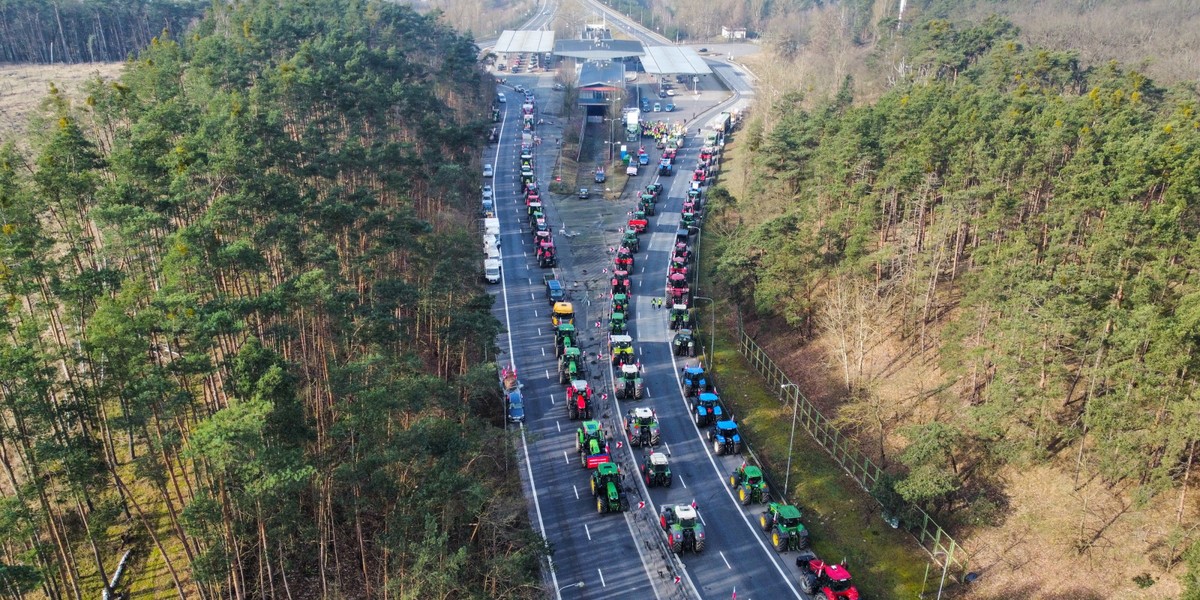 Blokada dojazdu do terminalu odpraw celnych na polsko-niemieckiej granicy w Świecku w dniu 26 lutego 2024 r.