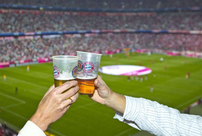 Kluby boja się piwa na stadionach