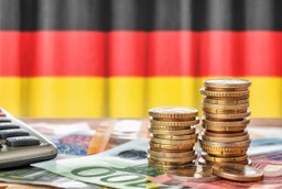 Jak opodatkować dochody z pracy za granicą i emerytury krajowej?