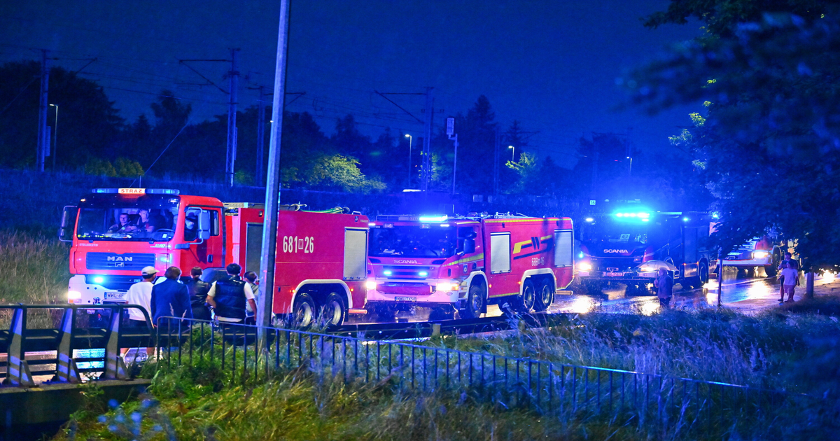 Po-ar-hali-w-Mi-sku-Mazowieckim-opanowany-przez-stra-