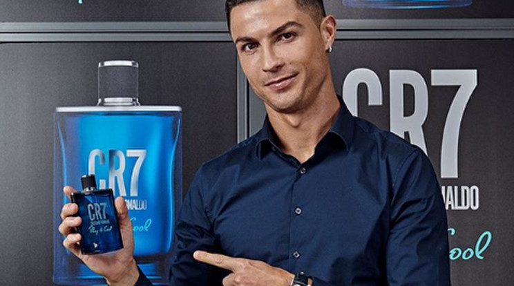 Cristiano Ronaldo saját márkás termékeinek népszerűsítésére is használhatja az Instagram-oldalát