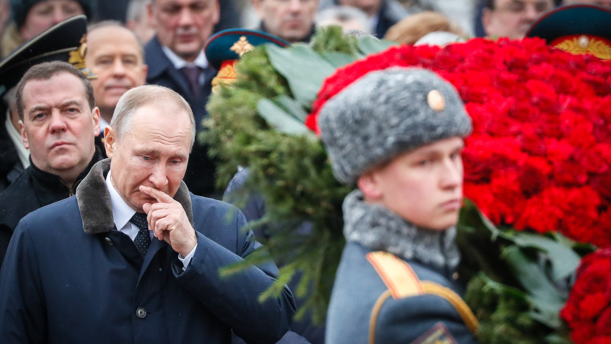 "To ostatnia wojna Putina". W rok zniszczył armię, którą budował 22 lata