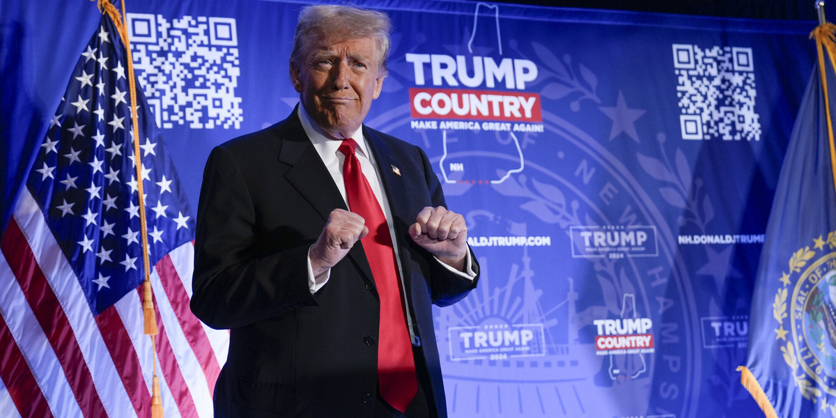 Republikański kandydat na prezydenta, były prezydent Donald Trump, podczas kampanii w Portsmouth w stanie New Hampshire.