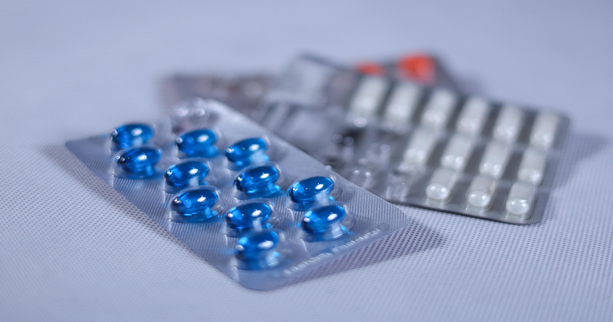 W-amanie-do-gabinet-gov-pl-Gang-wystawi-912-fa-szywych-recept-na-narkotyki