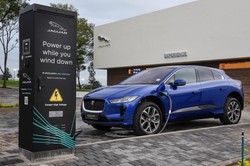 Jaguar przesiada się na elektryki. Od 2025 r. będzie produkował tylko e-samochody