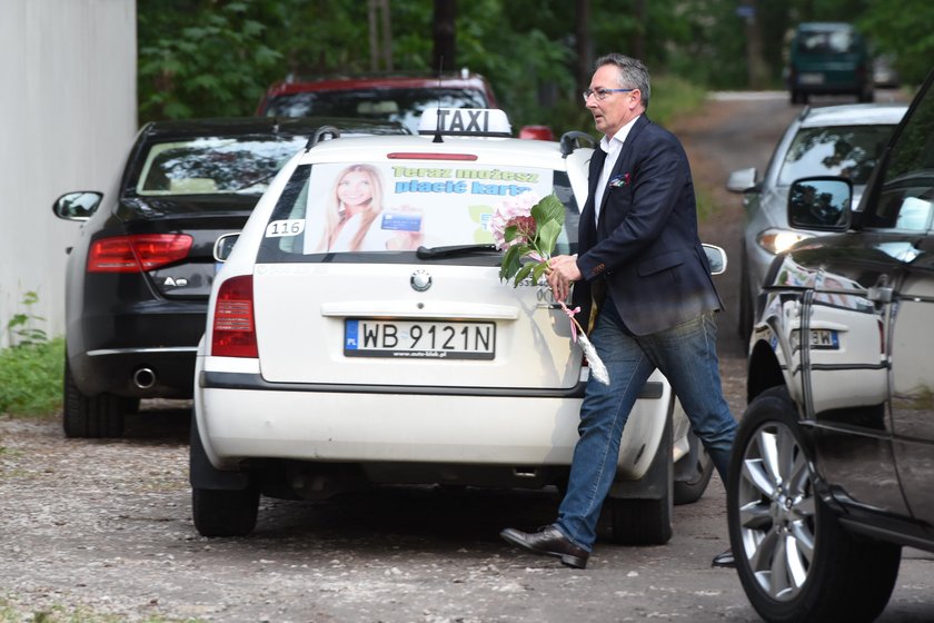 Policja u Romana Giertycha. Tak się bawi elita!