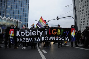 Co się stanie ze Strajkiem Kobiet, gdy bitewny kurz opadnie, a ludzie zawrócą z ulicy?