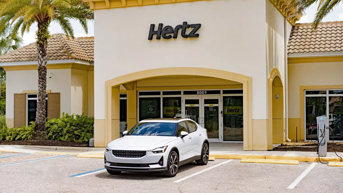 Polestar 2 w Hertz