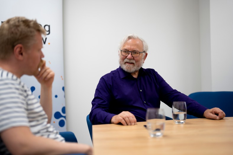 Z uwagi na osiągnięcia w badaniach nad sposobami, w jakie komórki radzą sobie ze stresem prof. Peter Walter jest wymieniany w gronie kandydatów do Nagrody Nobla.