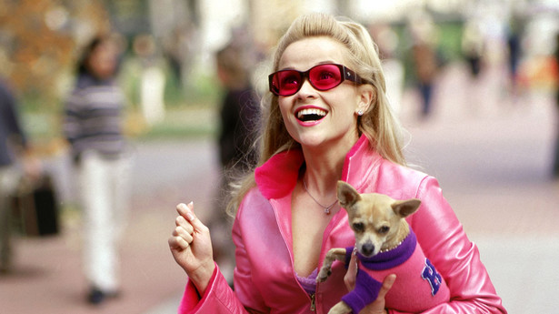 Reese Witherspoon w filmie "Legalna blondynka"