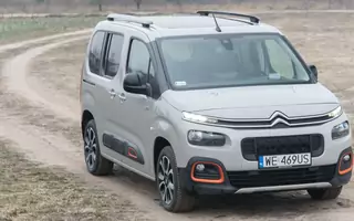 Citroen Berlingo M BlueHDi 130 Shine XTR - Mistrz taniej przestrzeni?