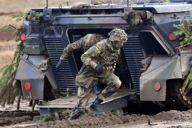 Wojskowi obu krajów regularnie spotykają się na posiedzeniach tzw. Army Cooperation Group, która koordynuje i ewentualnie dostosowuje wytyczone cele. Podczas ostatnich konsultacji sztabowych w lutym 2018 r. zapadła decyzja, że od 2019 r. nowym partnerem 41. Brygady Grenadierów Pancernych "Vorpommern" będzie 10. Brygada Kawalerii Pancernej (10. BKPanc).