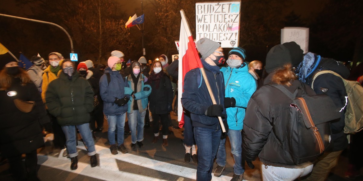 Protest pod Kancelarią Premiera. Chodzi o veto klimatyczne