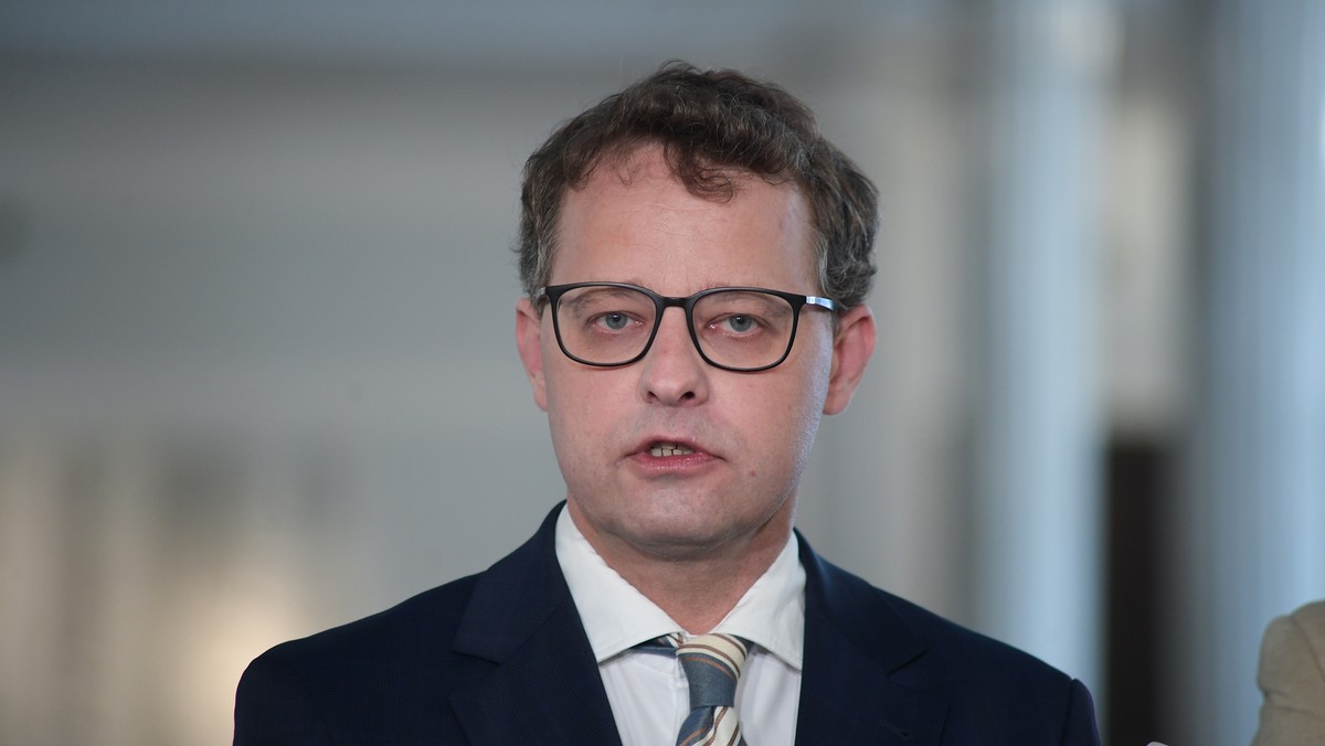 Kulisy decyzji Viktora Orbana w sprawie azylu dla Marcina Romanowskiego ujawnione przez VSquare [Źródło: Onet]