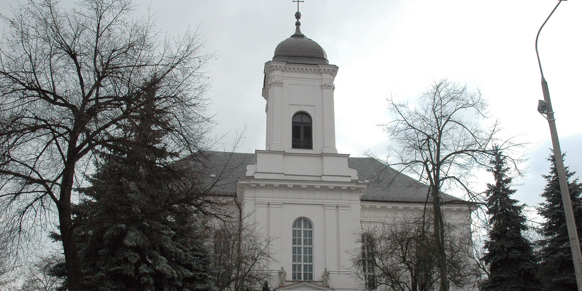 Przez dach do kościoła. Włamanie w poznańskiej parafii