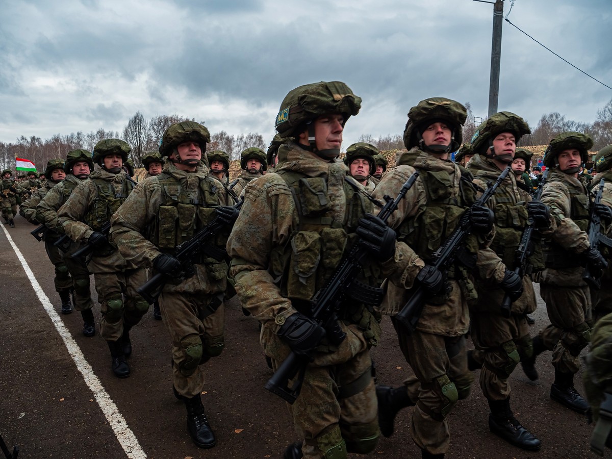 Kazan,,Russia.,08,November,2021.,Special,Forces,Soldiers,With,Rifle