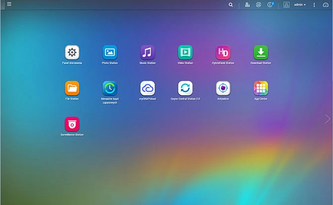 Podstawowe funkcje NAS można szybko i łatwo skonfigurować przez interfejs użytkownika. Dopiero liczne opcje dodatkowe nieco komplikują sprawę