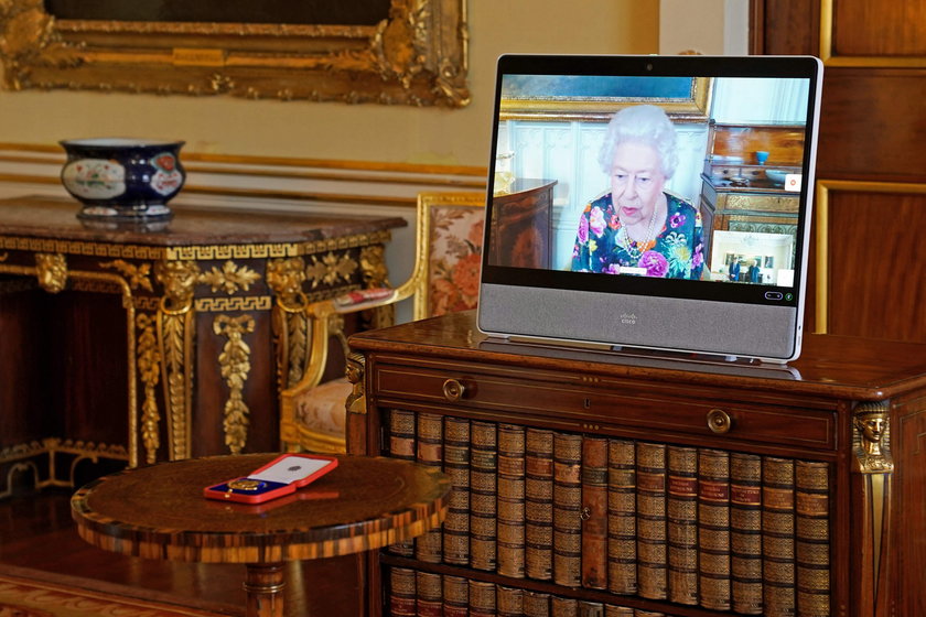 Królowa Elżbieta II i Pałac Buckingham. Zobacz zdjęcia wnętrz i poznaj jego sekrety!