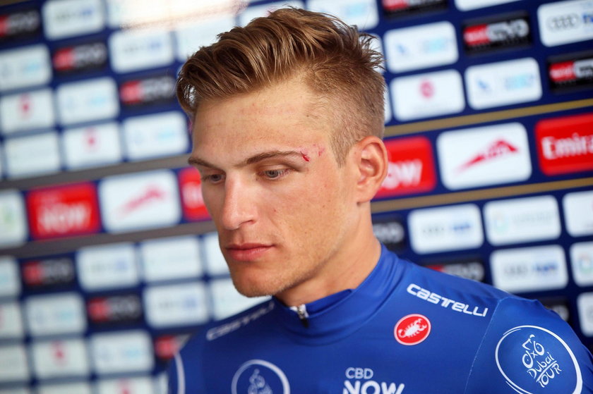 Marcel Kittel znokautowany przez Andrija Hriwko w środku wyścigu!