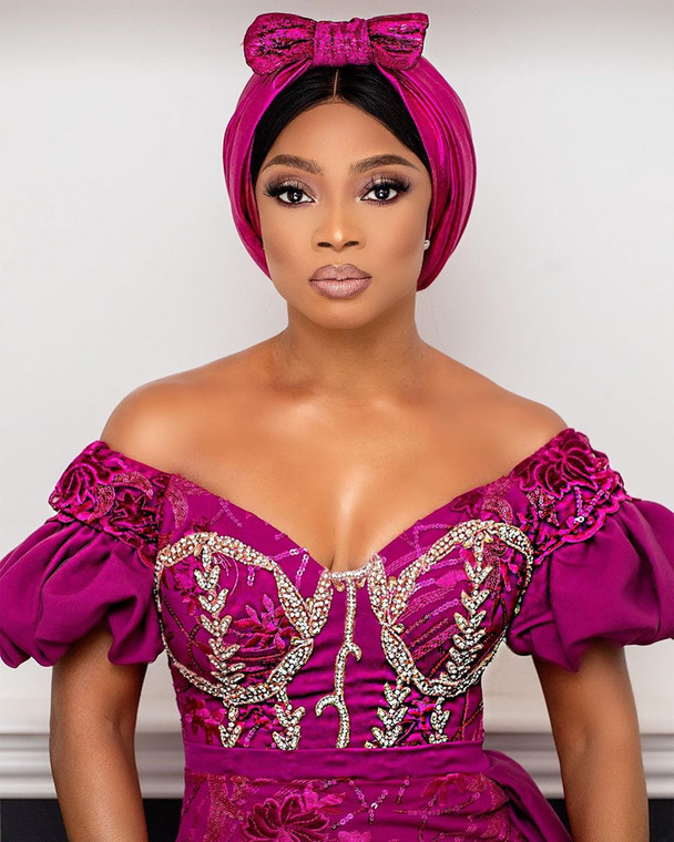 Toke Makinwa believes the Nigerian government doesn't have the accurate data of people infected with the dreaded coronavirus in Nigeria. [Instagram/TokeMakinwa]