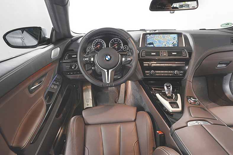 Maserati Ghibli kontra BMW M6: menedżer po godzinach