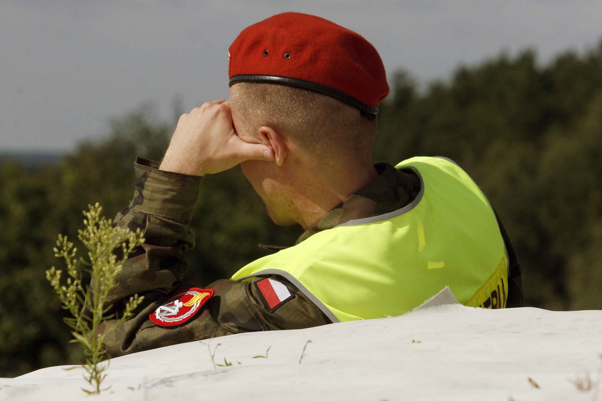 Młode osoby, które nie mogą stawić się do trwającej od początku kwietnia kwalifikacji wojskowej, powinny powiadomić o tym wójta.