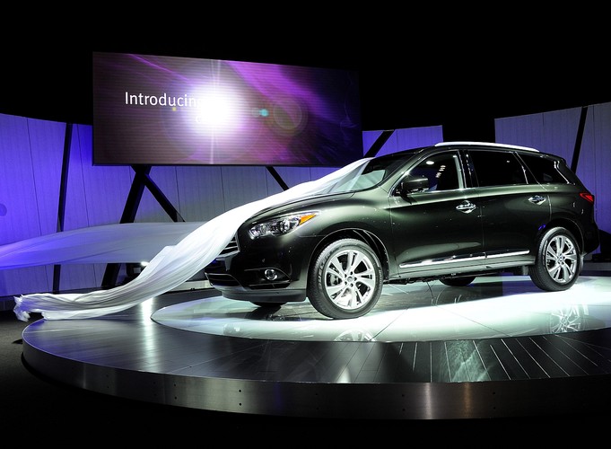 Infiniti JX 35 crossover