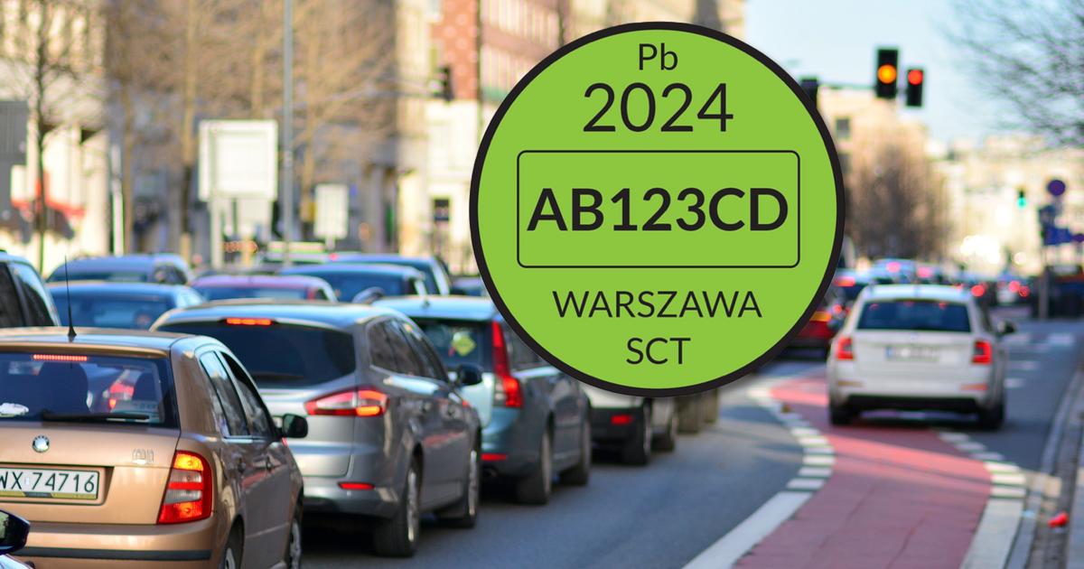  Nowe naklejki na szybę już od 12 września. Czy rzeczywiście są obowiązkowe?