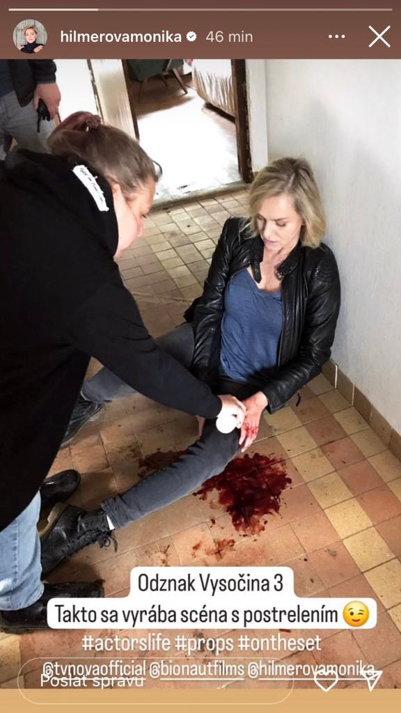 Hilmerová na natáčaní seriálu Odznak Vysočina.