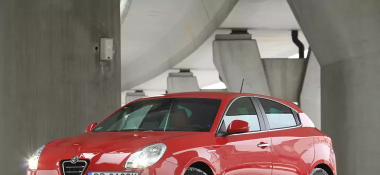 Alfa Romeo Giulietta z fabryczną instalacją LPG. Czy warto jeździć na gazie?