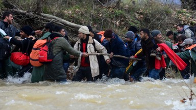 Grecja: ponad 1000 migrantów opuściło obóz w Idomeni