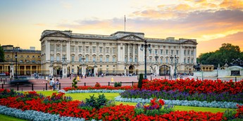 Buckingham Palace is the most expensive building in the world [SkyHistory]