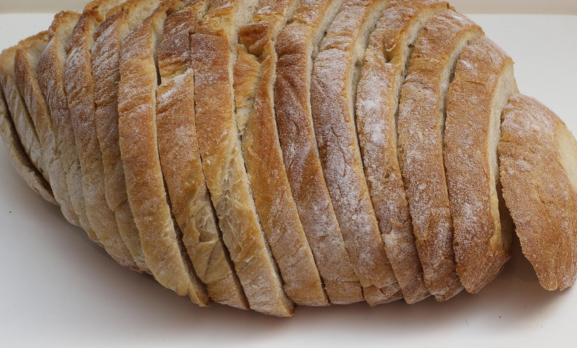 Jak rozmrażać chleb, by zachować walory smakowe?