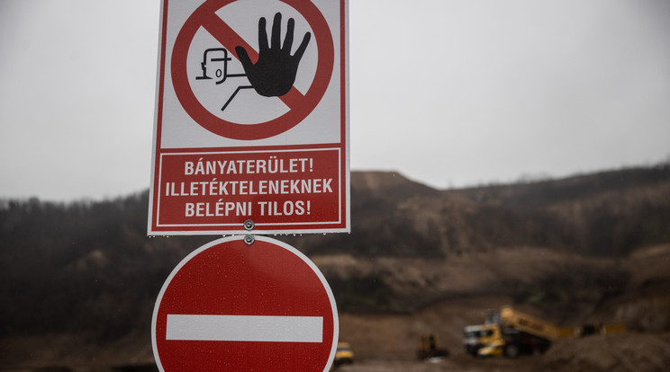 A recski kőbánya területéről lezúdult sárlavina miatt 500 millió forinttal támogatja a károsultakat a kormány / Fotó: Zsolnai Péter