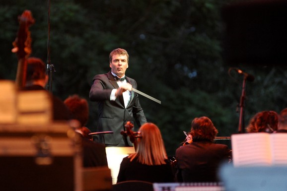 "I kada se pripremao za najteže koncerte, on je džogirao ujutru Beogradom": Sećanje na dirigenta Gabrijela Felca