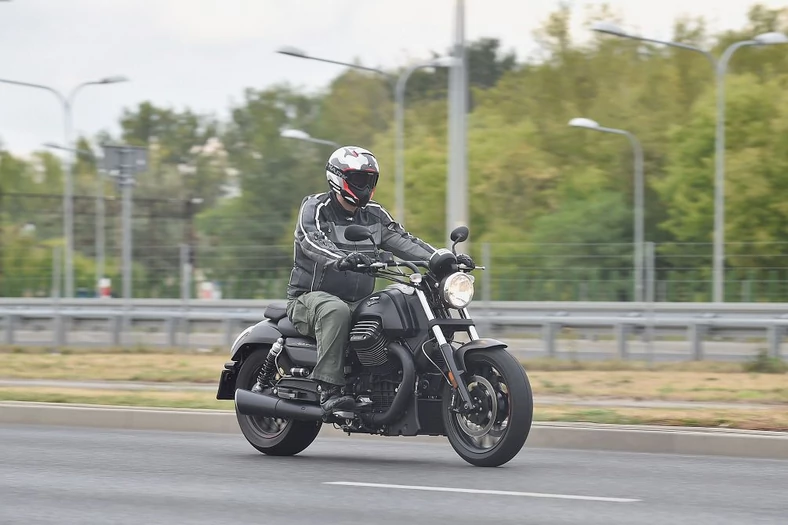 Moto Guzzi Audace