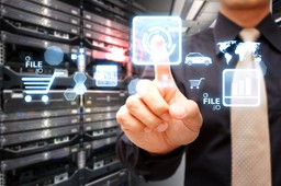 Utrata prywatności ceną za tanią polisę. Jakie dane może zbierać o nas ubezpieczyciel?