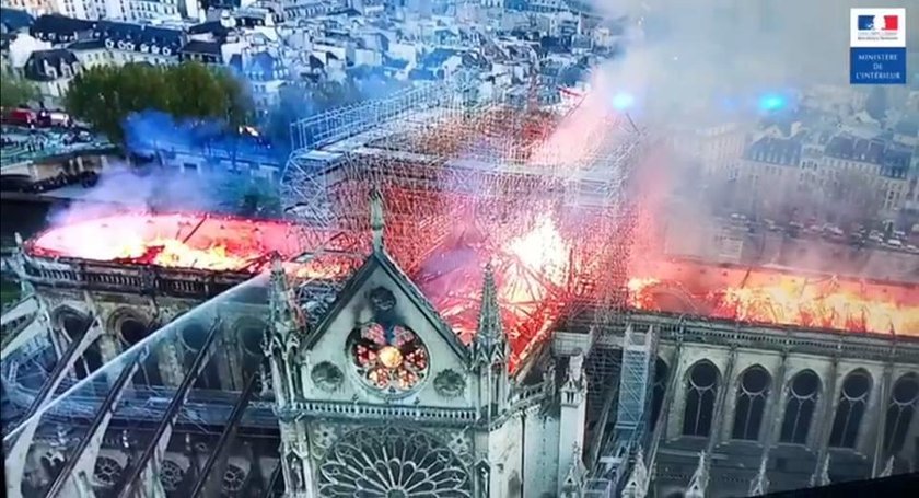 Pożar katedry Notre-Dame w Paryżu