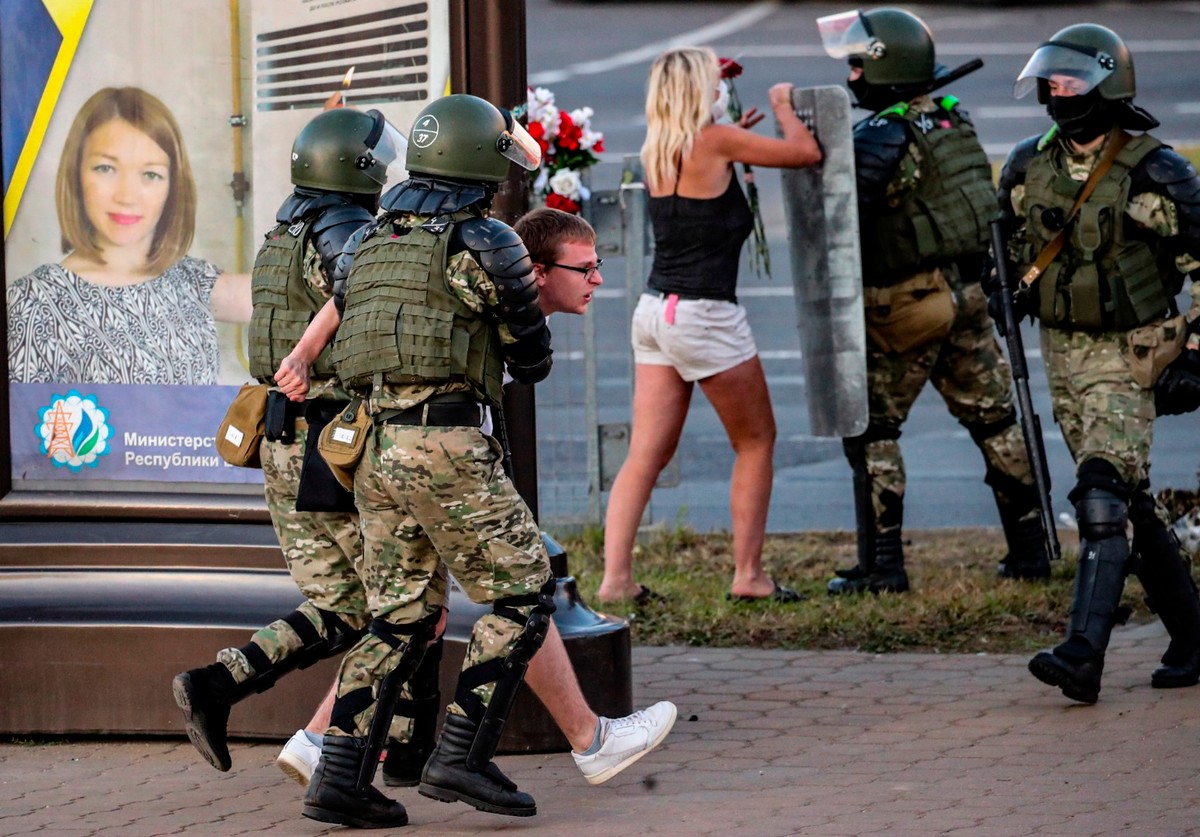 Białoruska milicja kontra demonstranci