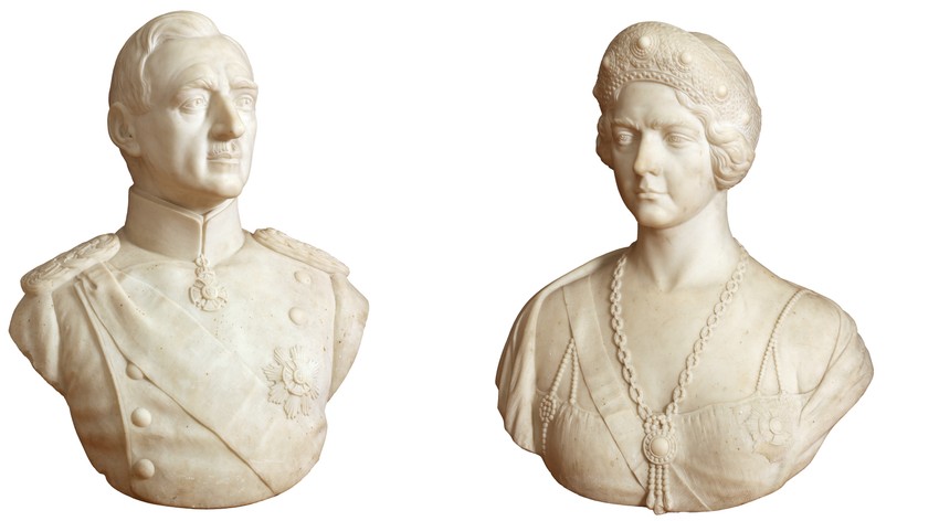 Đoka Jovanović, Kralj Aleksandar i kraljica Marija Karađorđević, 1932, Mermer, 72x56x41 cm, po 8.000 €