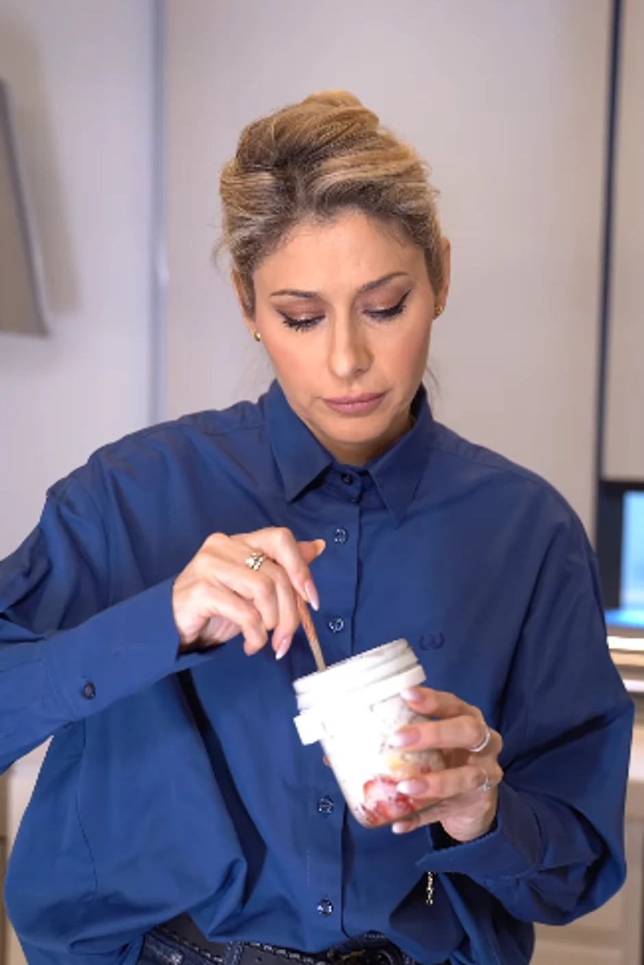 Kristina Radenković, objava