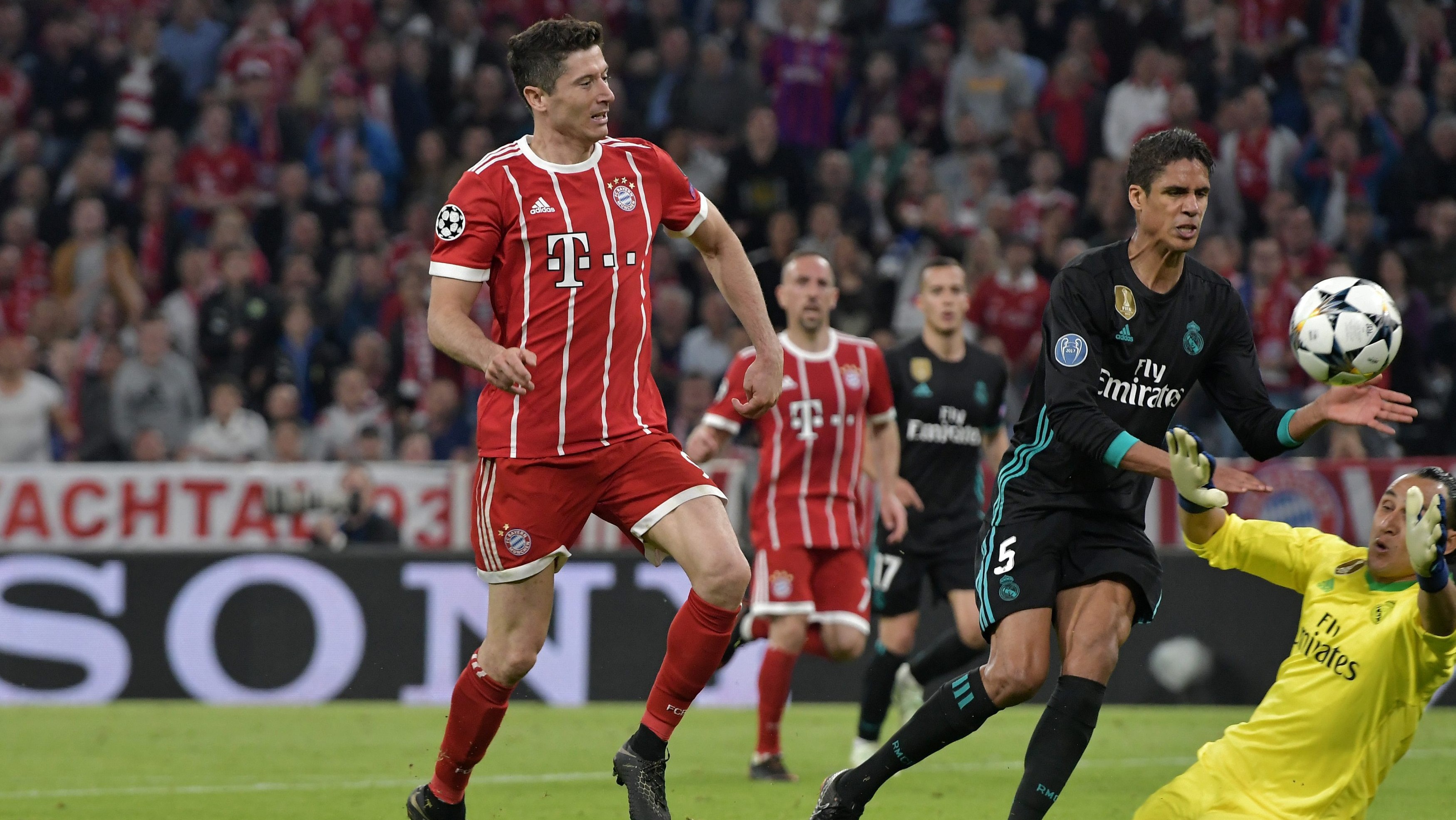 Bayern Monachium Robert Lewandowski O Transferze Do Realu Cristiano Ronaldo Sergio Ramos Bundesliga