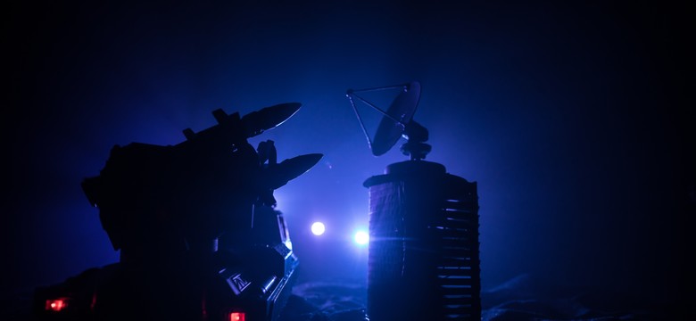 Brytyjski generał ujawnia: Rosja i Chiny testują broń antysatelitarną