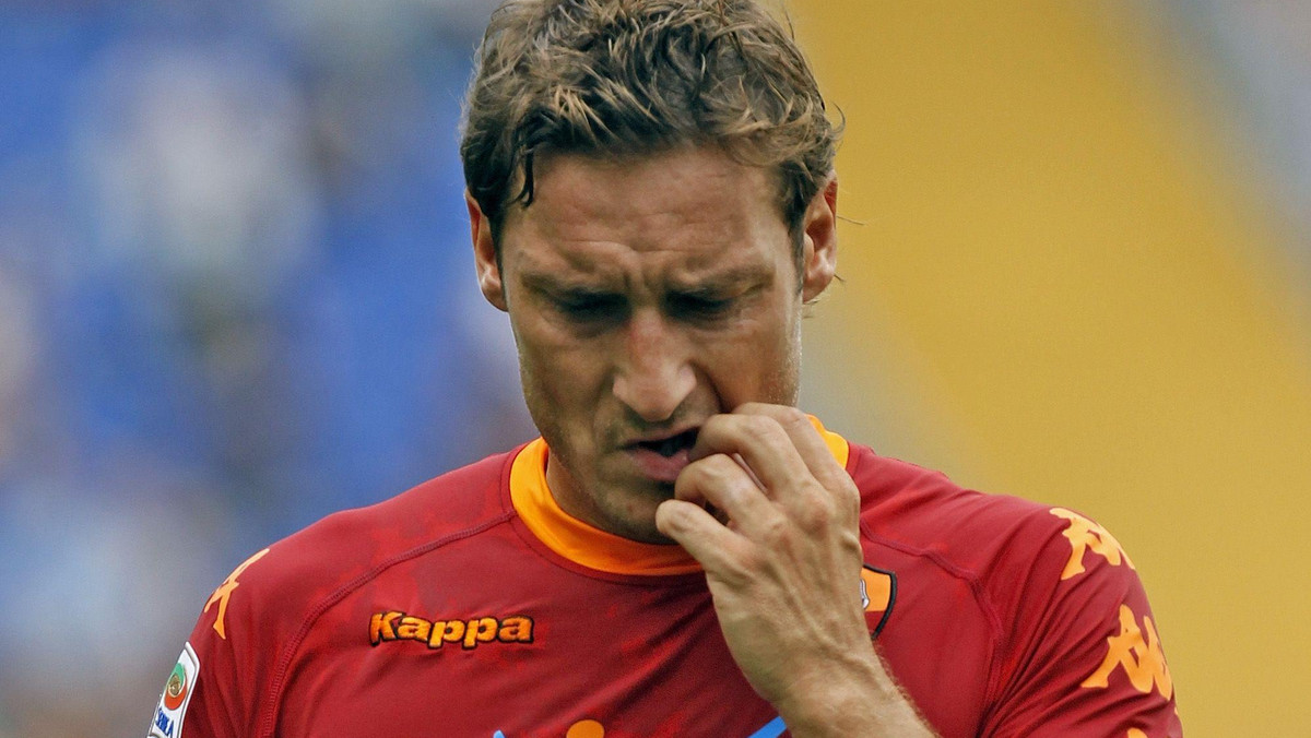 Kapitan Romy Francesco Totti, najprawdopodobniej nie zagra w Serie A w niedzielnych derbach Rzymu przeciwko Lazio.