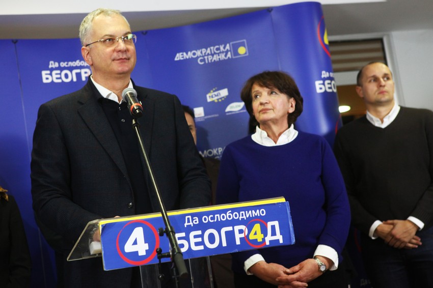 Šutanovac želi da hladne glave odluči šta će biti sa strankom 