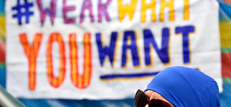 Burza o burkini we Francji. Samorząd wzywa do walki w obronie "feminizmu"