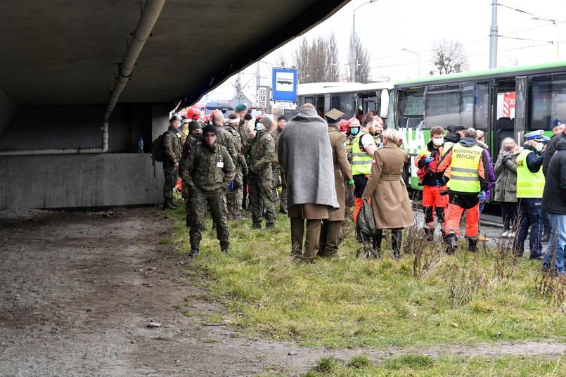 Wypadek autobusów w Szczecinie. Ranni żołnierze