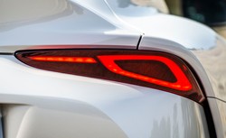 Toyota GR Supra 2.0 szokuje ceną w Polsce. Sekunda i 100 tys. zł w kieszeni