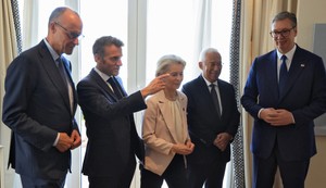 Fridrih Merc, Emanuel Makron, Ursula fon der Lajen, Antonio Košta i Aleksandar Vučić na Samitu EU-Zapadni Balkan u Tivtu 