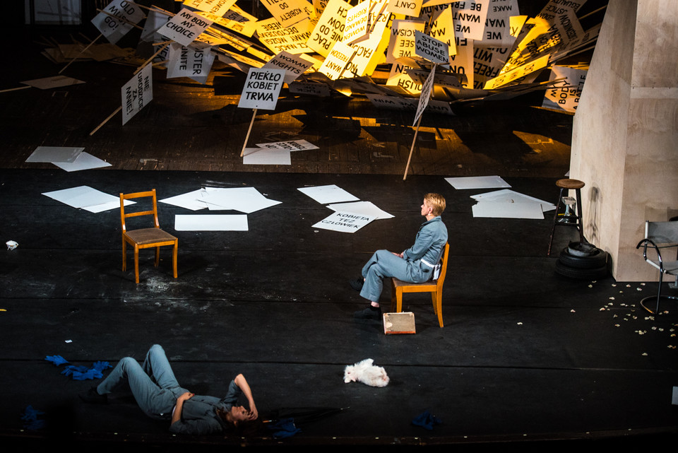 "Żony stanu, dziwki rewolucji, a może i uczone białogłowy": spektakl w Teatrze Polskim w Bydgoszczy